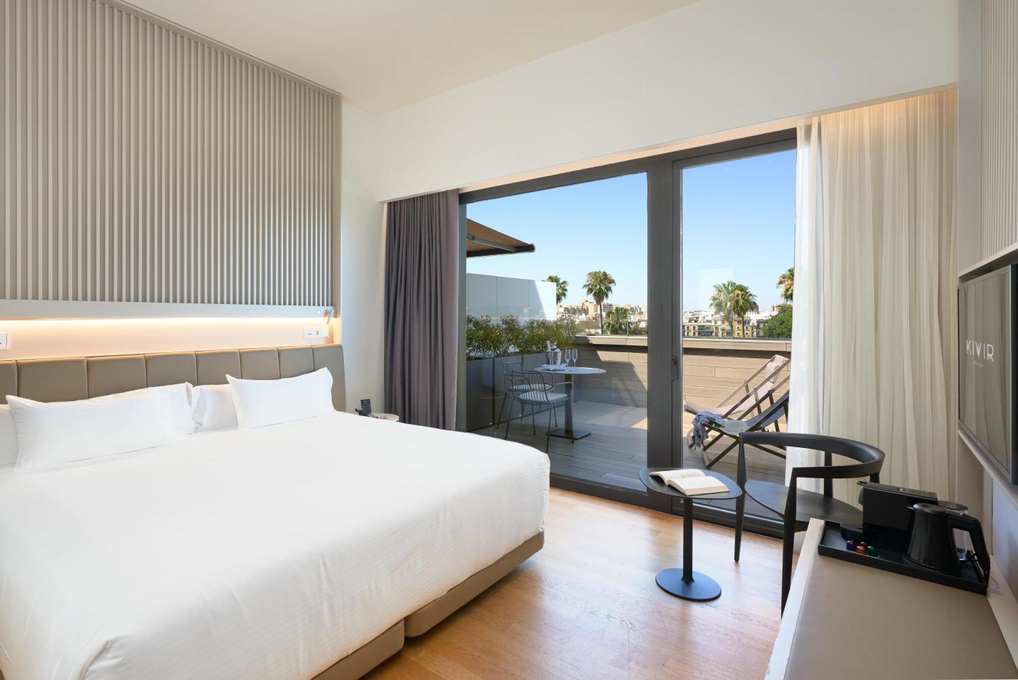 Hotel Kivir Seville Exterior photo